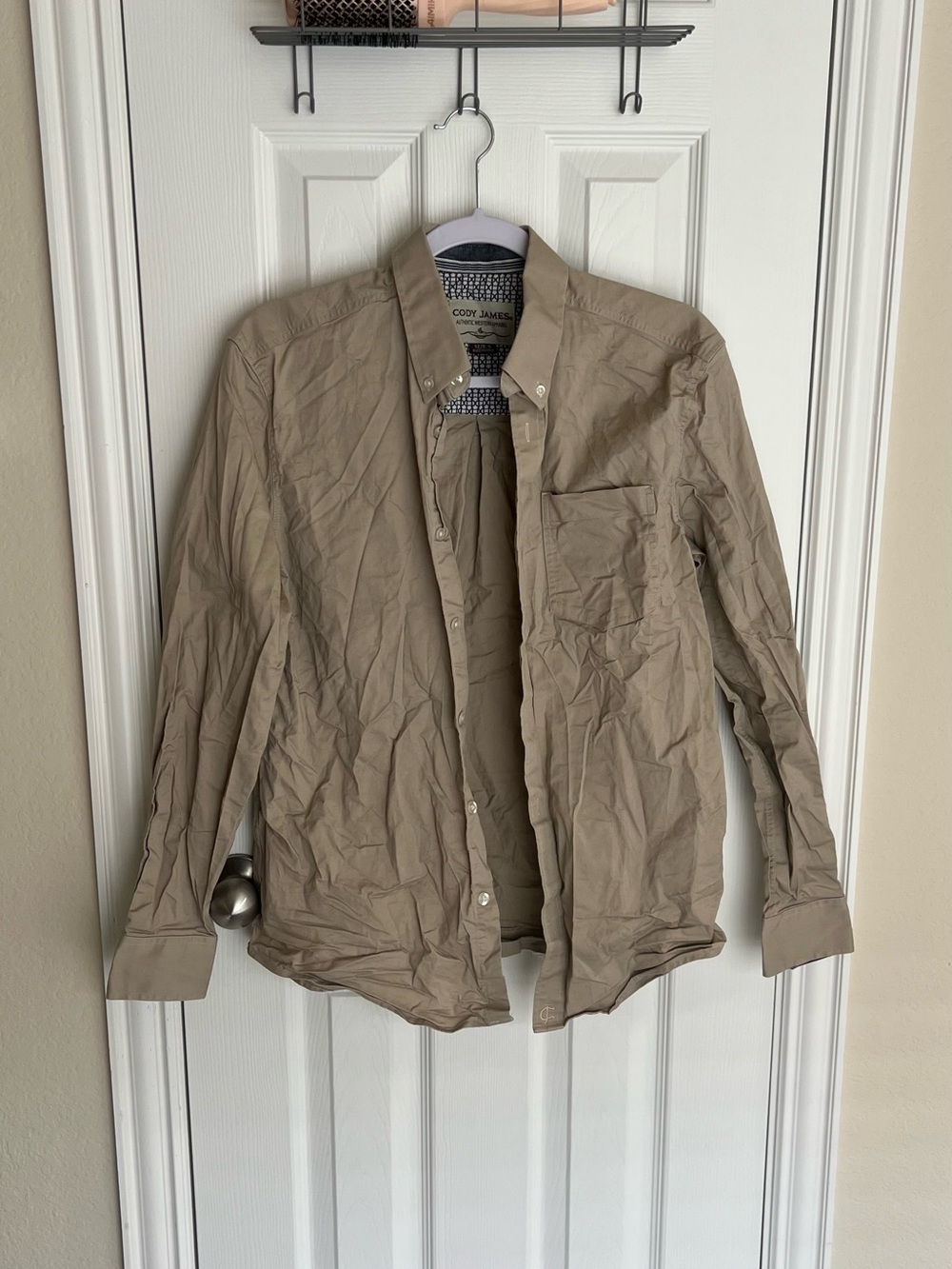 Cody James tan button-up collared shirt